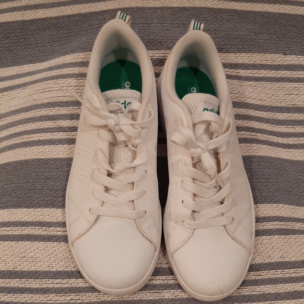 Adidas Tennis sneakers